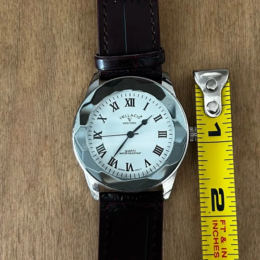 Vellacio New York Quartz Watch Roman Numeral White Dial Scalloped Bezel leather